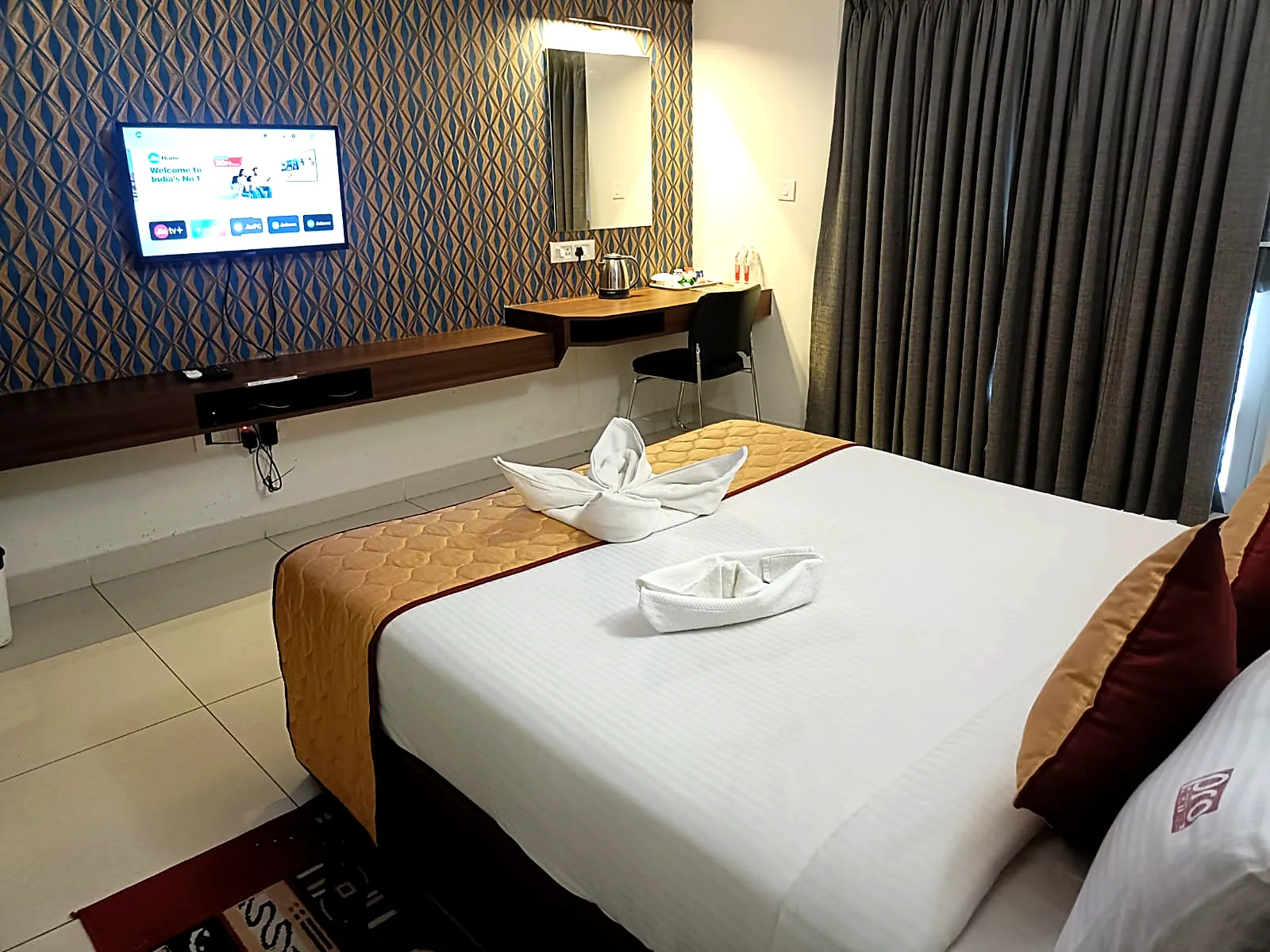 Livn Stays, Sholinganallur, OMR