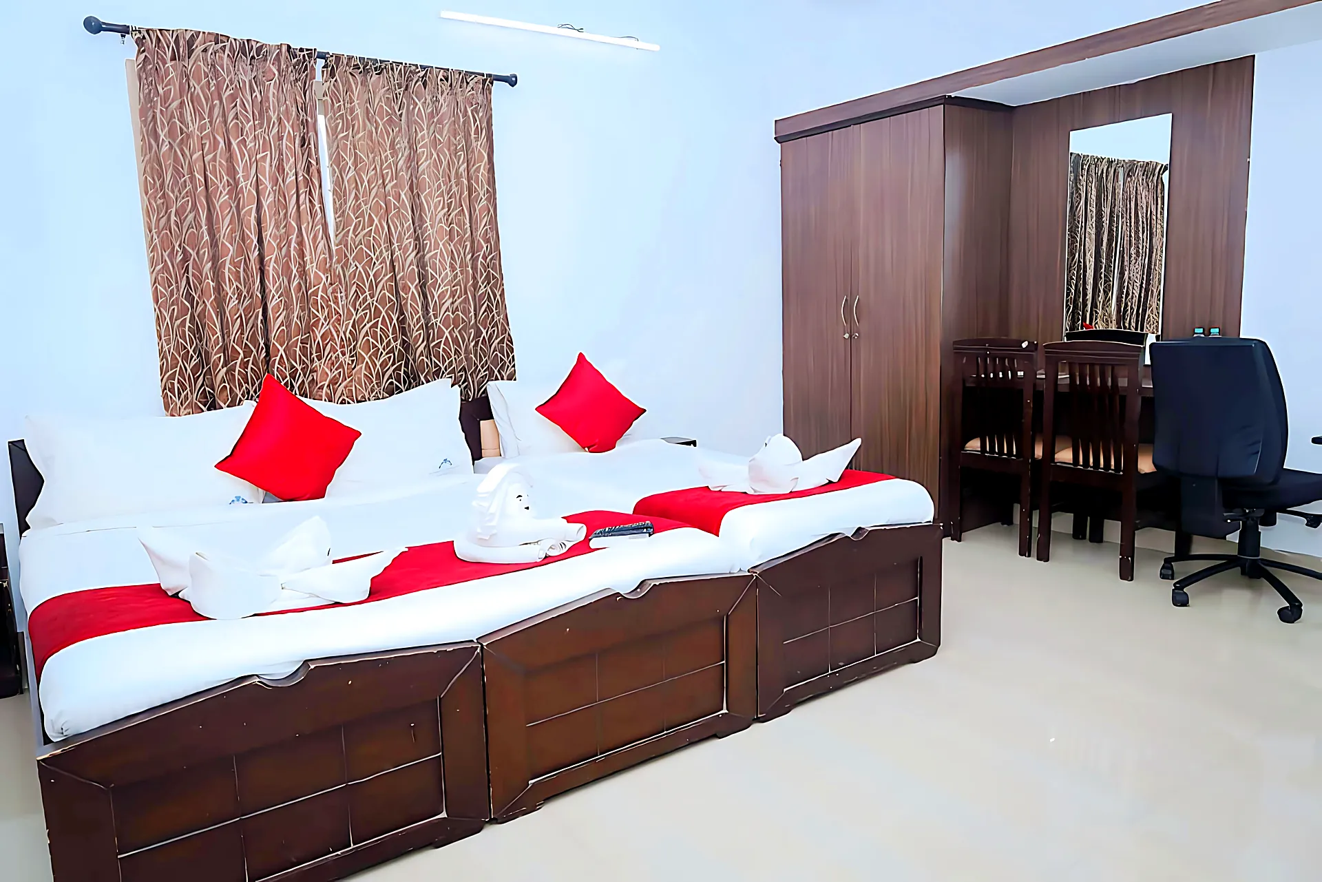 Swarna Sudarshan Service Apartments, Sholinganallur, OMR